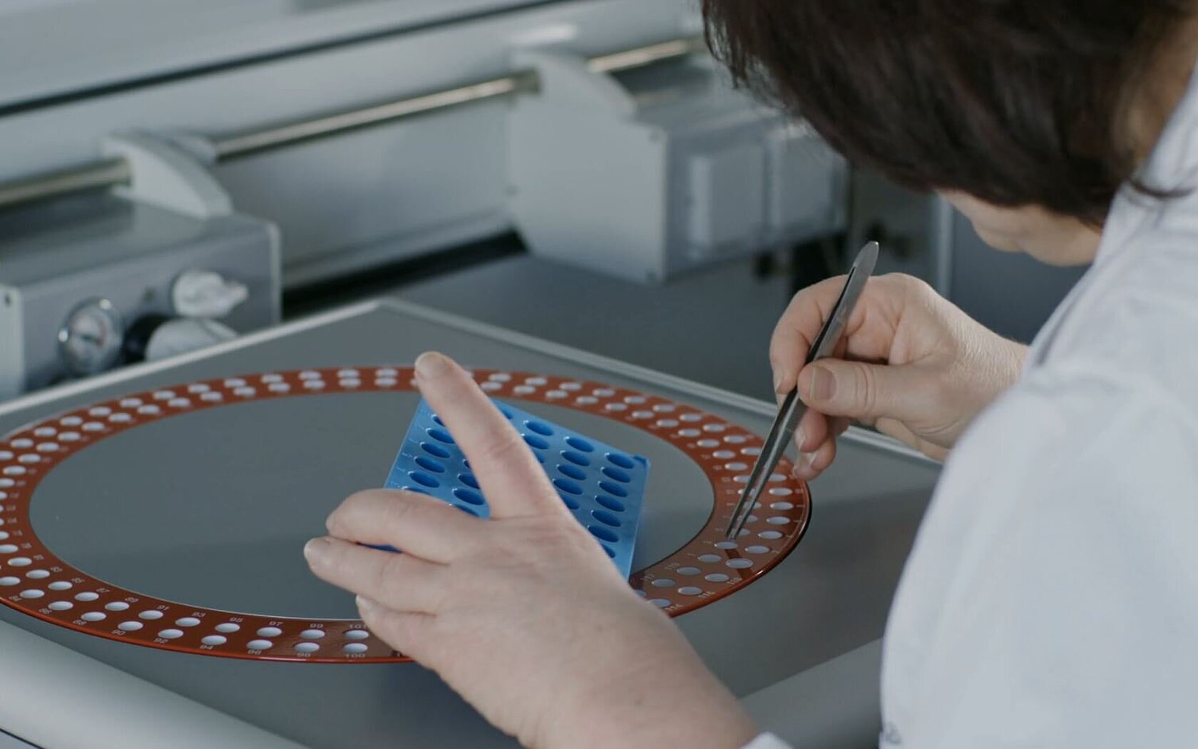 UNICUBE product video