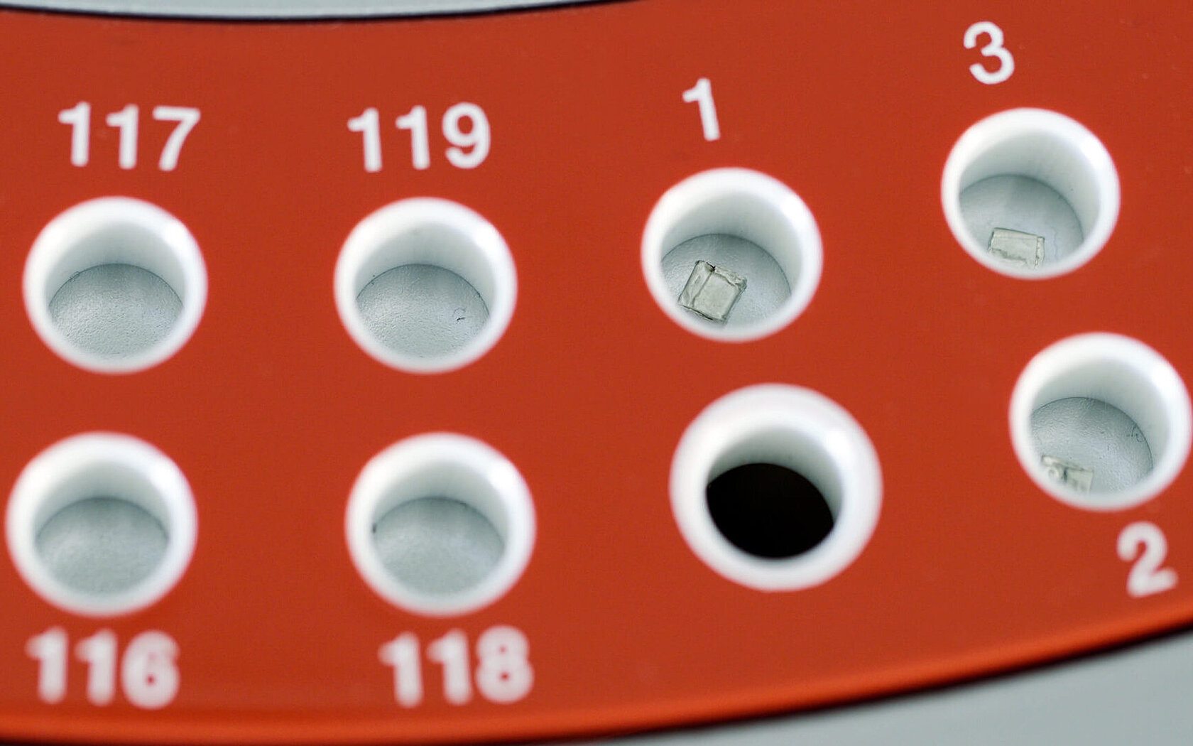 Autosampler of the UNICUBE
