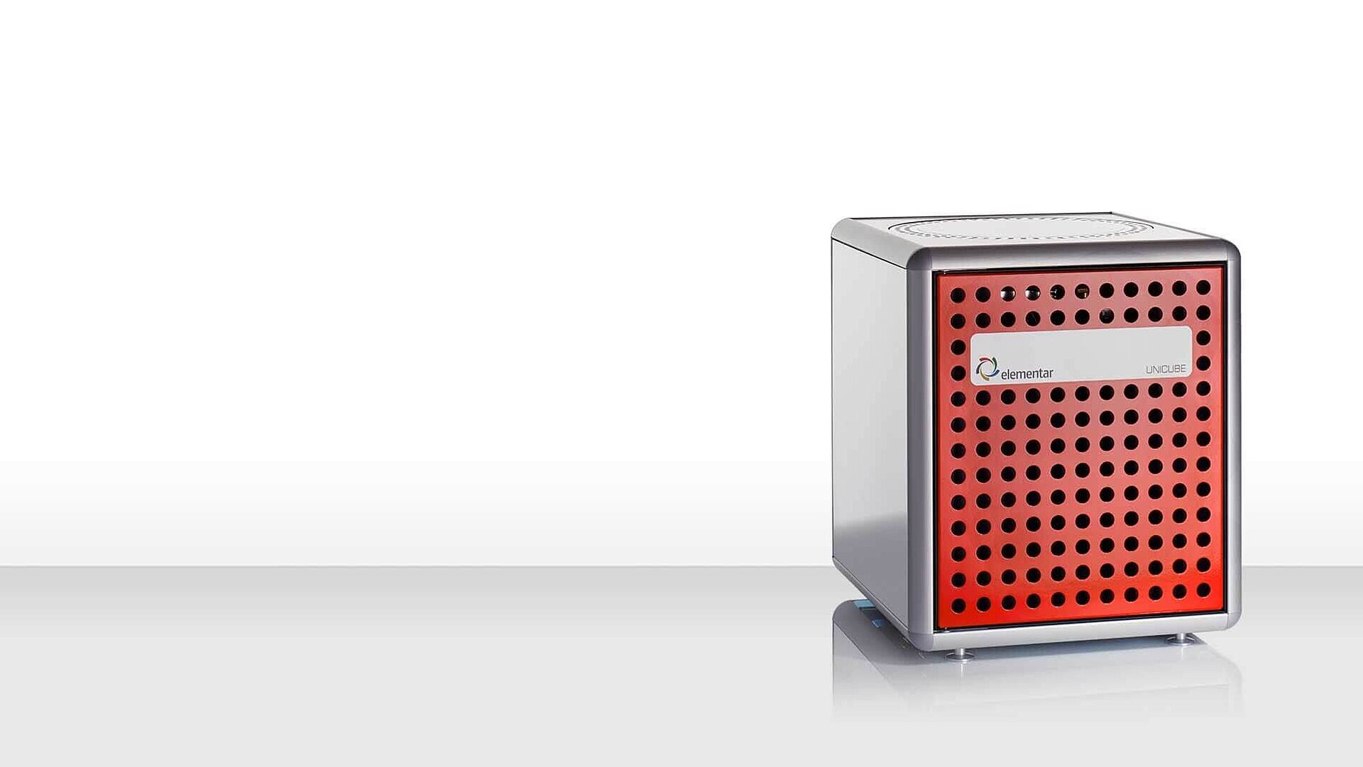 Organic elemental analyzer UNICUBE