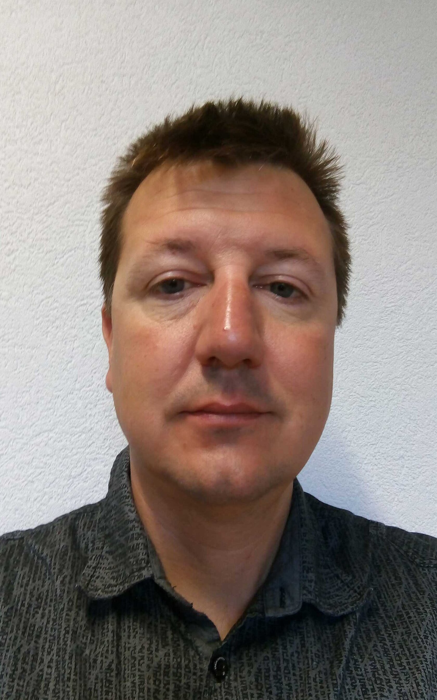 Dr Alexander Scherl 