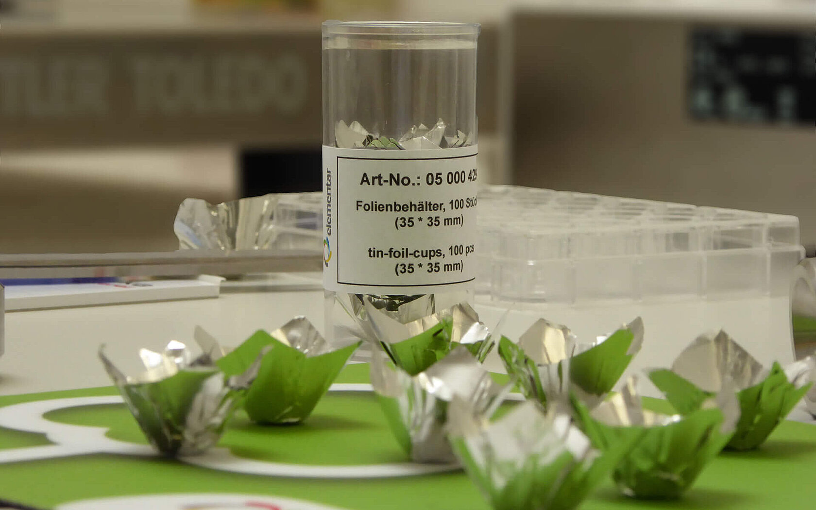 Tin foil cups for nitrogen and protein analysis with the rapid N exceed