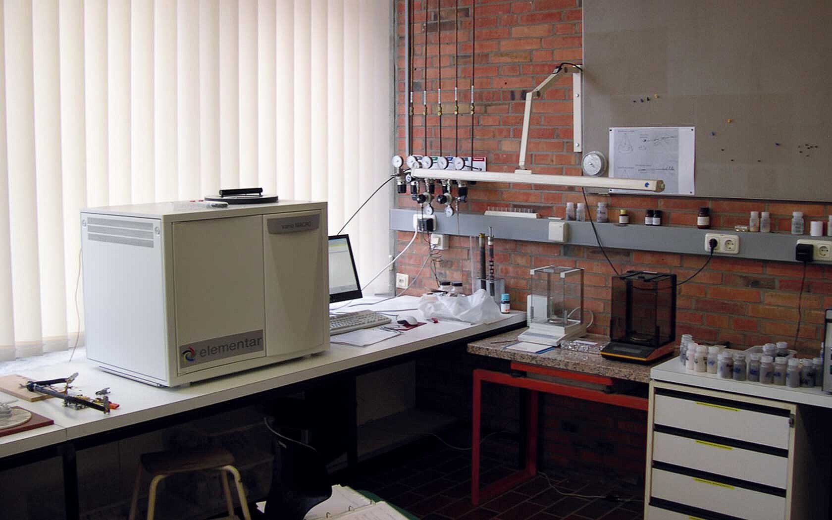 Lab for elemental analysis